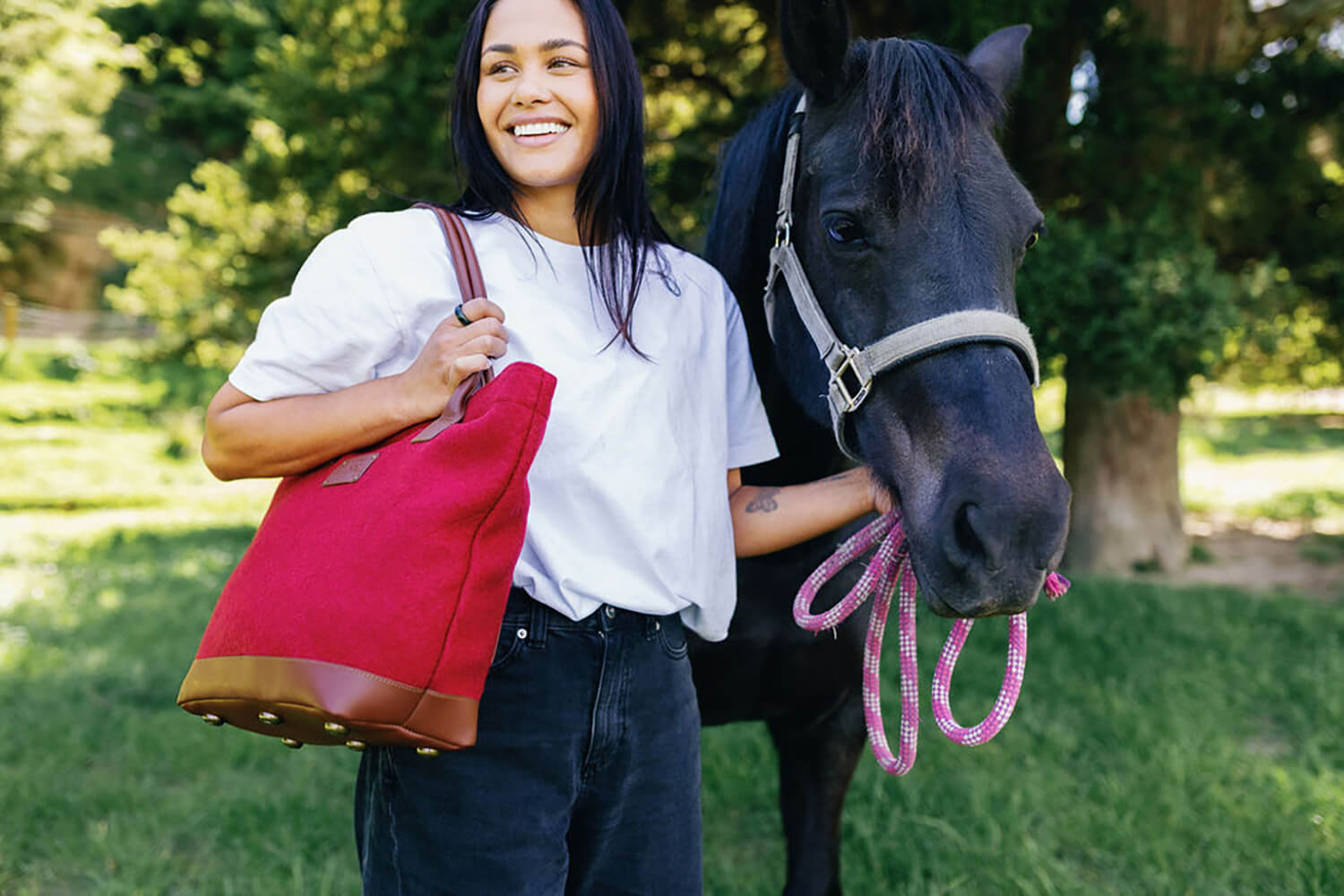 https://cdn.shopify.com/s/files/1/0666/1219/9481/files/Kaituna_ridges_totes_lindie_hawes_photography-39_ea6a03f0-9934-4d9f-8d80-7f750871b2e4.jpg?v=1763065489